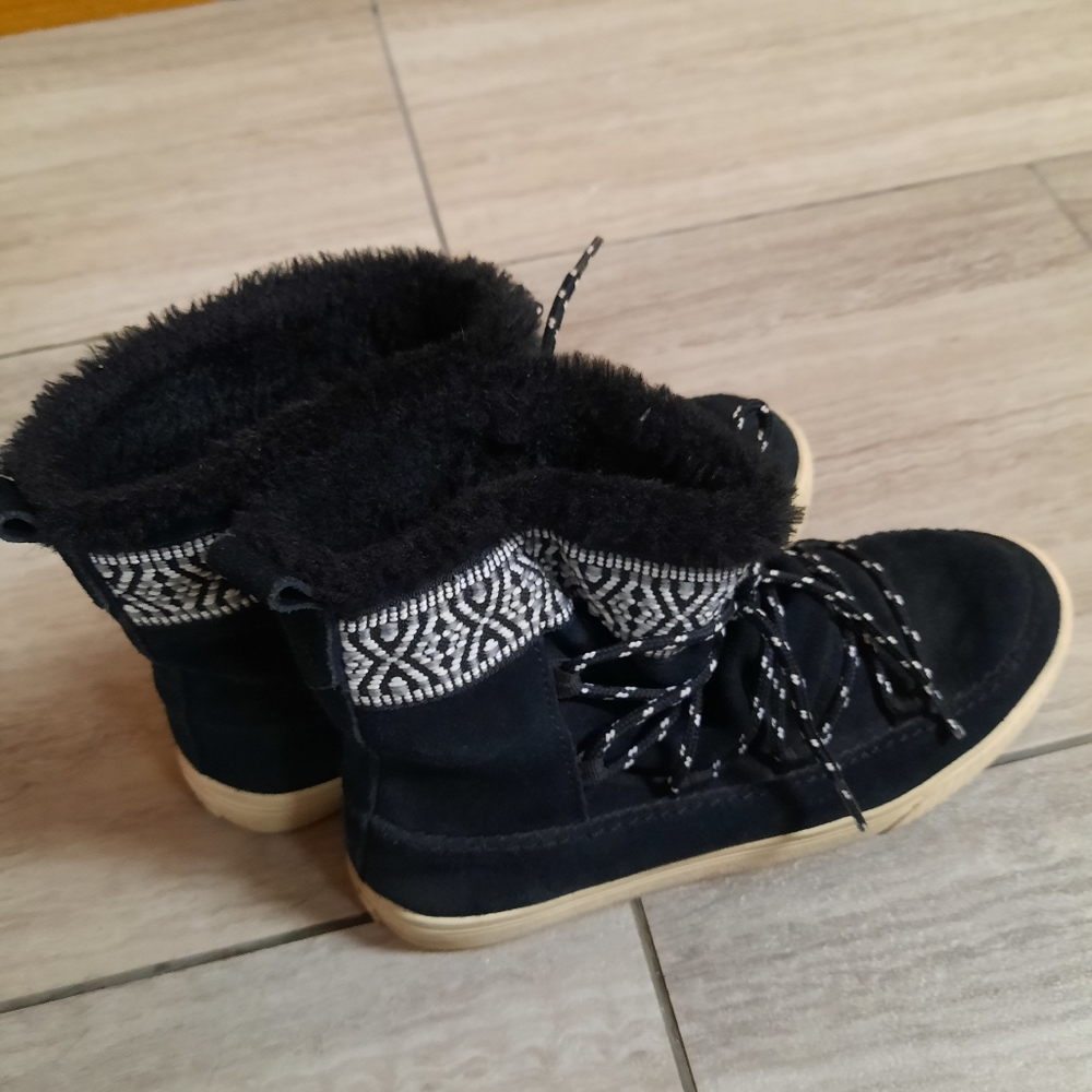 Toms booties - Picture 3 of 7